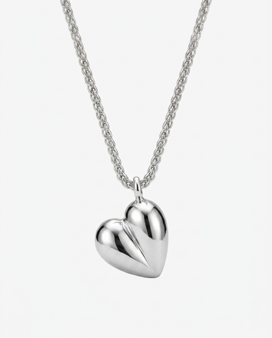 Cuore Necklace