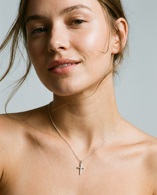 Pura Cross Necklace