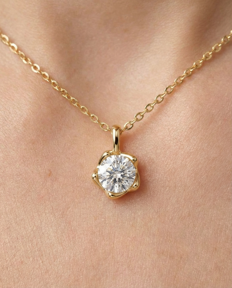 Bocciolo Necklace