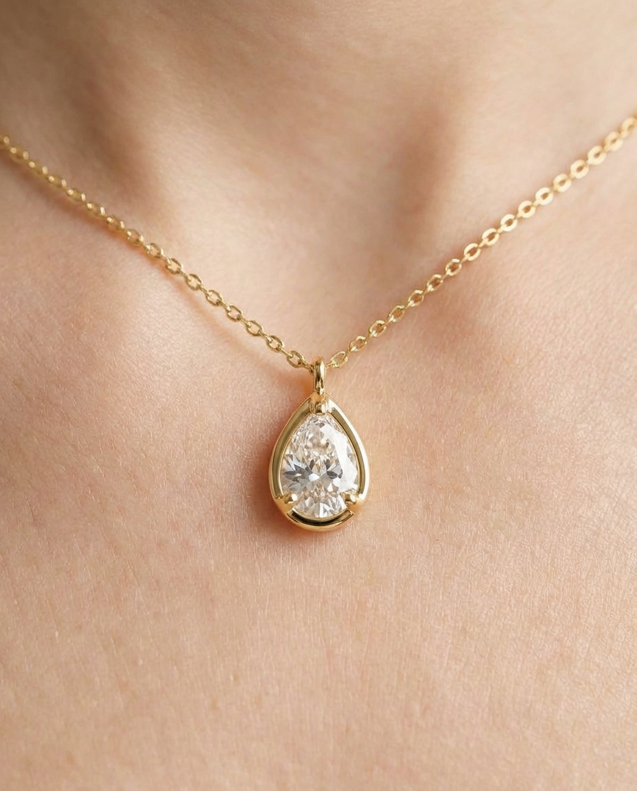 Lacrima Necklace