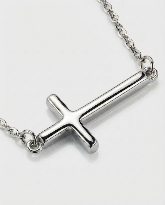 Orizzontale Cross Necklace