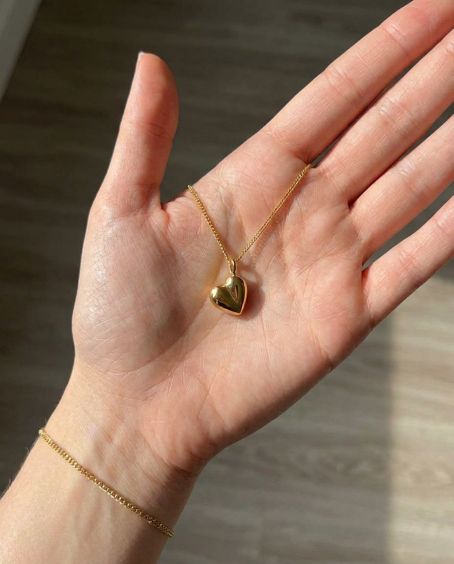 Cuore Necklace